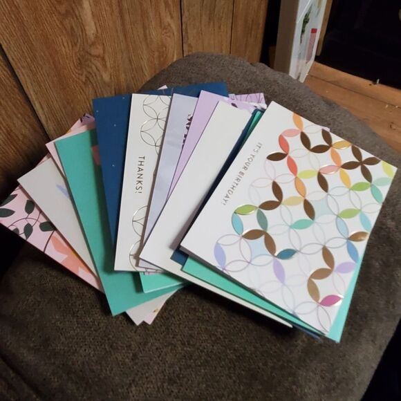 Erin Condren Stationary Bundle Card & Marker Set - Picture 7 of 7